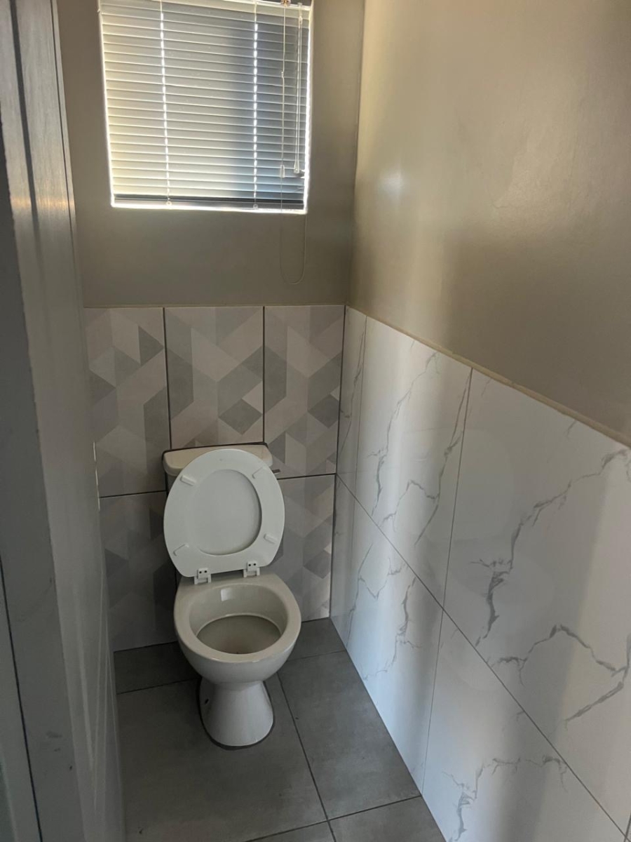 To Let 3 Bedroom Property for Rent in Ellaton North West
